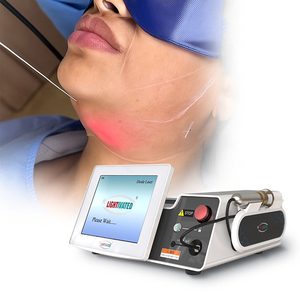 Liposuccion complète du <span class=keywords><strong>visage</strong></span> Derma Lift Endolaser 980nm 1470nm <span class=keywords><strong>Laser</strong></span> Classe 4 Corps Lipolyse Anti Cellulite Fibre Machine chirurgicale - Product Image 1