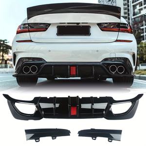 G20 M diffusore posteriore sportivo labbro paraurti posteriore diffusore con luce per <span class=keywords><strong>BMW</strong></span> <span class=keywords><strong>3</strong></span> <span class=keywords><strong>serie</strong></span> G20 Gloss <span class=keywords><strong>nero</strong></span> in fibra di carbonio 2019 2020 2021 2022 - Product Image 4