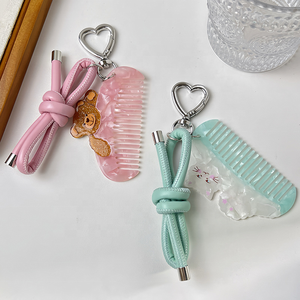 Colgante para Bolso con Diseño de Osito de Dibujos Animados, Lazo, Soporte para Teléfono Móvil, Versátil, Ecológico, Duradero, de Acetato y Zinc - Product Image 1