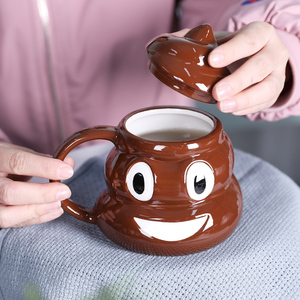 Mug à lait en céramique de couleur marron créative, design amusant de <span class=keywords><strong>caca</strong></span> de dessin animé, tasse à café en porcelaine - Product Image 4