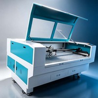 Machine de découpe laser CCD industrielle avec positionnement automatique MARK pour cuir, bois, jouets en peluche 100W 130W 150W
