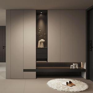 Meuble de rangement à chaussures en chêne massif sur mesure avec étagères inclinables réglables pour hall d'entrée principal de villa de luxe - Product Image 1