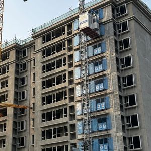 Elevador Eléctrico para Construcción Dahan SC200/200 de Doble Cabina, 0-40m/min, 2 Toneladas, Motor con Caja de Cambios, Alta Potencia, Gran Venta - Product Image 3