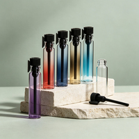 Flacons testeurs en verre tubulaire de 0,5 ml, 1 ml, 1,5 ml, 2 ml, 0,1 oz pour échantillons d'arômes et de parfums, avec bouchon à bougie, en stock
