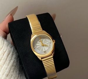IEKE <span class=keywords><strong>123</strong></span> - Petite montre circulaire, montre-bracelet rétro, montre élégante à motif soleil - Product Image 3