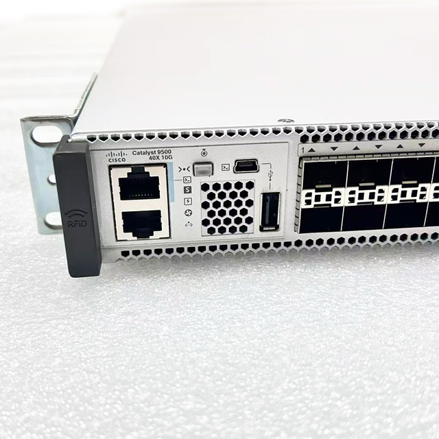 Original Used Ciscos Cata Lyst 9500 Series Switches Switch Gigabit 9500 40-port 10Gig Switch C9500-40X-A the test Is Complete