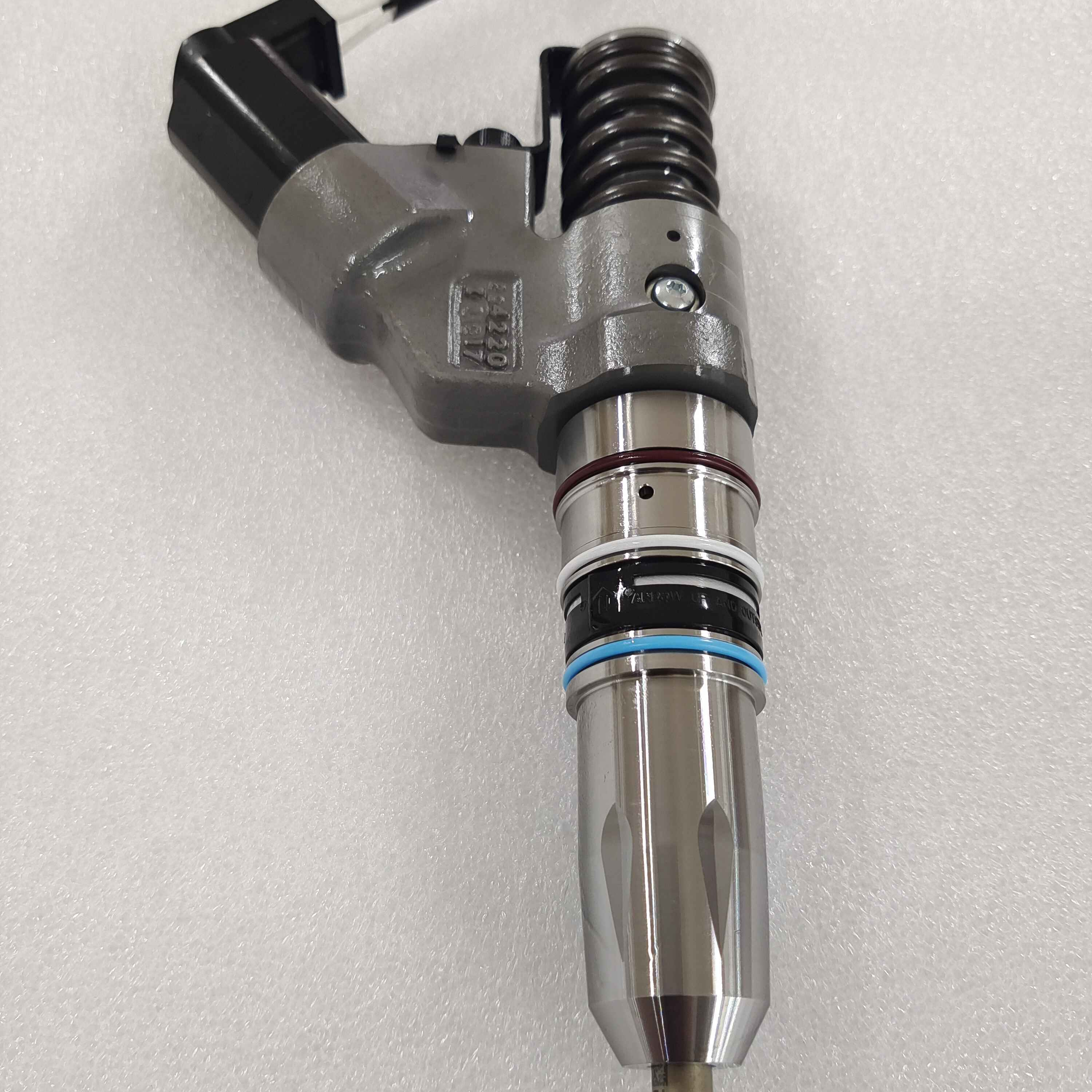 4903472 diesel engine parts common rail injector 4903472 auto parts injector nozzle 4903472 for Cummins QSM11 QSM11-C