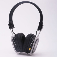 Casque de discothèque silencieux sans fil avec lumière LED et 3 canaux ou plus pour les fêtes dans une portée de 500m