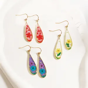 Little Narcissus Babysbreath Dried Flower Earrings Fashion Droplet Shape Rose Resin jewelry earrings For Women