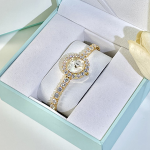 Commercio all'ingrosso di lusso diamanti in ottone orologi al quarzo per le donne classico <span class=keywords><strong>oro</strong></span> <span class=keywords><strong>argento</strong></span> impermeabile quadrante analogico moda Business stili - Product Image 5
