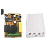 Contrôleur de commande de signal de commutateur AC220V à deux canaux YET402PC avec deux télécommandes pour le contrôle de porte