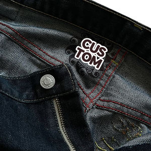 بنطلون جينز ستريت وير مخصص مطبوع بأسلوب الهيب هوب، بقصة مستقيمة وواسعة، بنطلون دينيم فضفاض بتصميم عتيق، نمط مريح مع شعار حسب الطلب - Product Image 3