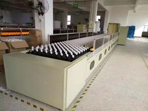 Ampoules LED, dispositifs d'éclairage écoénergétiques pour les besoins domestiques et industriels, vente en gros - Product Image 3