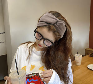 Bande de <span class=keywords><strong>cheveux</strong></span> en cachemire de couleur unie coréenne simple nœud de mode frange bandeau été femmes accessoires de <span class=keywords><strong>cheveux</strong></span> de sport - Product Image 4