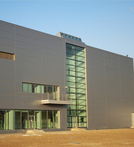 Estructura de Acero Prefabricada para Almacenamiento Logístico de Gran Envergadura, Taller, Planta Industrial con Oficina, Diseño Moderno - Product Image 2