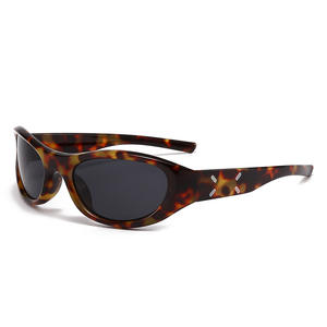 แว่นกันแดดสำหรับปั่นจักรยานสำหรับผู้หญิง Gm กรอบพีซี ป้องกันรังสียูวี 400 แว่นตากีฬากลางแจ้งแบบเต็มกรอบประเภท 3 แว่นกันแดด - Product Image 3