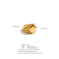 Bague signet JINYOU 7267 taille 678 en acier inoxydable plaqué or, anti-ternissement, minimaliste, polie, à facettes pyramidales en forme de losange
