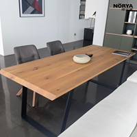 Table à manger en chêne massif NORYA, style minimaliste italien, grande table de banquet avec structure en fer robuste pour villa