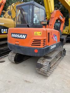 Mini-excavatrice sur chenilles DOOSAN DX55 d'occasion, 5 tonnes, moteur Isuzu, forte puissance de creusement, faible nombre d'heures de travail, pelle hydraulique pour usage agricole - Product Image 2