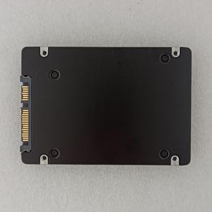PM897 1.92TB SATA 6กิกะไบต์/วินาที SSD - 3.0 dwpd ความอดทนสูงสำหรับปริมาณงานของศูนย์ข้อมูล - Product Image 3