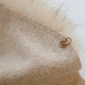 Tyan Wholesale New Design Spring Autumn Navy Blue Knit Wool <strong>Sleeveless</strong> <strong>Coat</strong> With Raccoon Fur Collar Custom Pure Wool Vest <strong>Women</strong> - Product Image 2