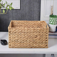 Panier de rangement carré en tissu d'osier de jacinthe d'eau fait à la main, organisateur de stockage de paille, panier tissé en jonc de mer avec poignée