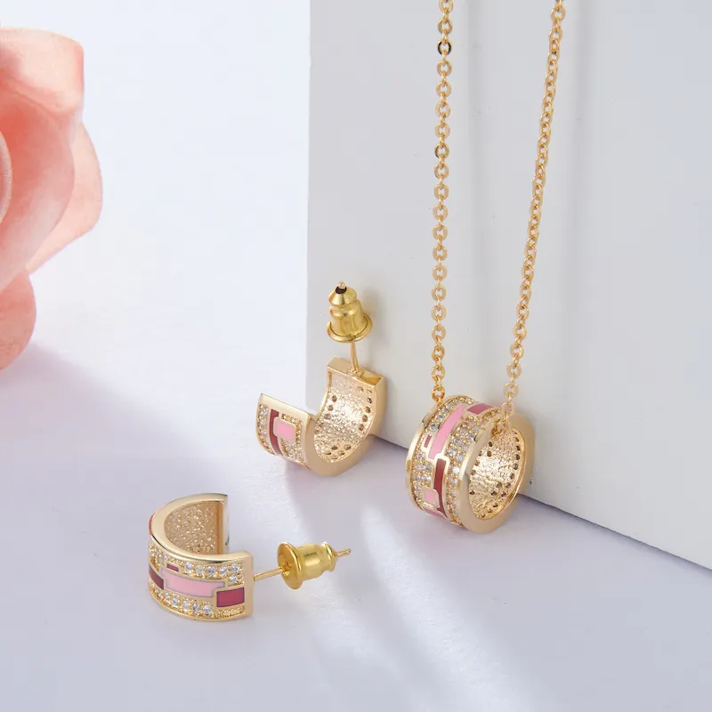 Set Perhiasan Enamel Berlapis Emas 18K, Anting-Anting Halus Warna-warni dengan Zirkon untuk Wanita