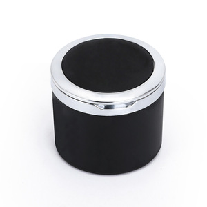 Cenicero para coche, portátil, desmontable, de plástico, con base o sin base, modelo 308 Gl020 - Product Image 1