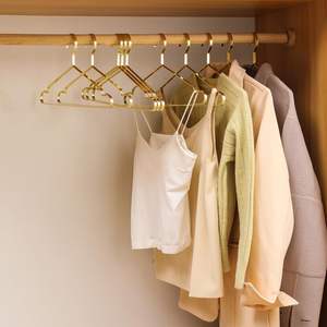 Cintres en acier inoxydable doré mat de qualité supérieure, cintres métalliques pour chemises et robes, porte-vêtements métallique pour vestes, pantalons et jupes - Product Image 5