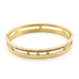 Wholesale Popular Ladies Elegant Exquisite <b>Bangle</b> Jewelry Rose Gold Zircon <b>Bangle</b> for Women Stainless Steel <b>Bangles</b> Pulseira - Product Image 1