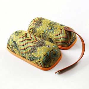 กระเป๋าใส่แก้วน้ำชา กาแฟ แบบแข็งแรง ทนทาน กันน้ำ ผลิตจากวัสดุ EVA เป็นมิตรต่อสิ่งแวดล้อม พร้อมสายสะพายไนลอนอ็อกซ์ฟอร์ดและหูหิ้วหนัง ป้องกันการกระแทก เหมาะสำหรับการเดินทาง - Product Image 5