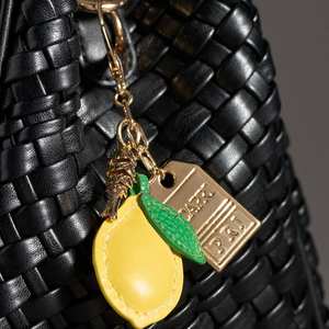 Llavero Personalizado con Colgante de Patín de Hielo, Coche, Paraguas, Accesorios Lindos para Bolsos y Mochilas de Niñas - Product Image 2