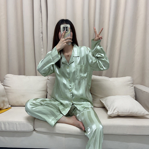 Set di pigiami in raso di seta di ghiaccio da <span class=keywords><strong>donna</strong></span> per adulti 2 pezzi primavera-autunno <span class=keywords><strong>abbigliamento</strong></span> per la casa con elastico in vita per indumenti da notte estivi - Product Image 3