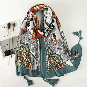 وشاح قطن كتان ناعم مطبوع شالات فسكوز للنساء أوشحة بشراشيب طويلة فاخرة - Product Image 6