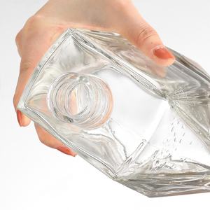 Lujo <span class=keywords><strong>Seven</strong></span> Port Silvertone Numerado Milestone Libro de invitados Itinerario Señal de bienvenida para bodas en interiores y exteriores Tequila Crown Cap - Product Image 5