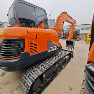 Excavatrice Doosan DX60 d'occasion de 6 tonnes, de bonne qualité, avec chenilles hydrauliques, conforme aux normes EPA/CE, en stock. - Product Image 1