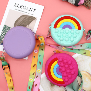 Bolso Bandolera de Silicona con Diseño de Unicornio de Dibujos Animados para Niñas, Pequeño y Cuadrado, para Reducir la Carga Diaria - Product Image 2