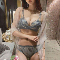 Set Bikini Wanita Seksi 2025 Model Halter Konvertibel, Bahan Lace Solid, Hipster, Bernapas, Tanpa Kawat, Ramah Lingkungan, Cepat Kering, Tiga Potong, Dapat Disesuaikan