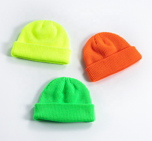 Personnalisé Laine Cuir Patch Broderie Logo Skully Tricoté <span class=keywords><strong>Cachemire</strong></span> <span class=keywords><strong>Bonnet</strong></span> D'hiver Chaud Casquettes Chapeaux Pour Femmes Et Homme - Product Image 3