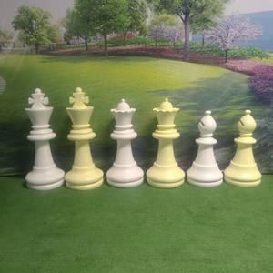 Set di <span class=keywords><strong>scacchi</strong></span> giganti e statua in resina mostra gioco all'aperto e finestra decorativa per eventi di festa scultura arte <span class=keywords><strong>tema</strong></span> - Product Image 5