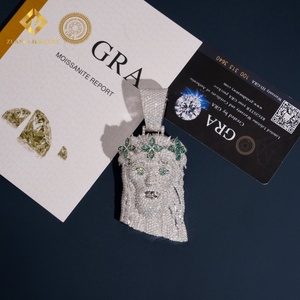 Nouveautés Pendentif Jésus en argent sterling 925 massif, serti de moissanite bleu vert personnalisée, glacé - Product Image 2