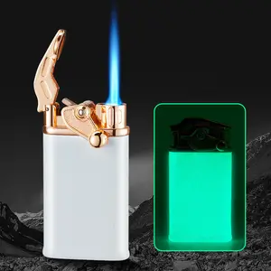 Briquet à gaz Butane avec Logo personnalisé, rechargeable, coupe-vent, flamme bleue, lumineuse, lueur dans la nuit