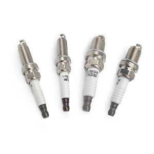 หัวเทียนอิริเดียมสำหรับรถยนต์ขายส่ง ยี่ห้อ Bujia สำหรับ Toyota <span class=keywords><strong>Honda</strong></span> Hyundai Kia Nissan Ford VW Audi 18846-10060 22401-ED815 SP-411 04E905612 - Product Image 3