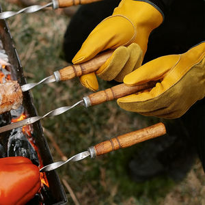 قفازات حديقة جلدية ممتازة قفازات صفراء مقاومة للشوكة للخدمة الشاقة للعمل في جميع الأحوال الجوية البستنة في الهواء الطلق - Product Image 2