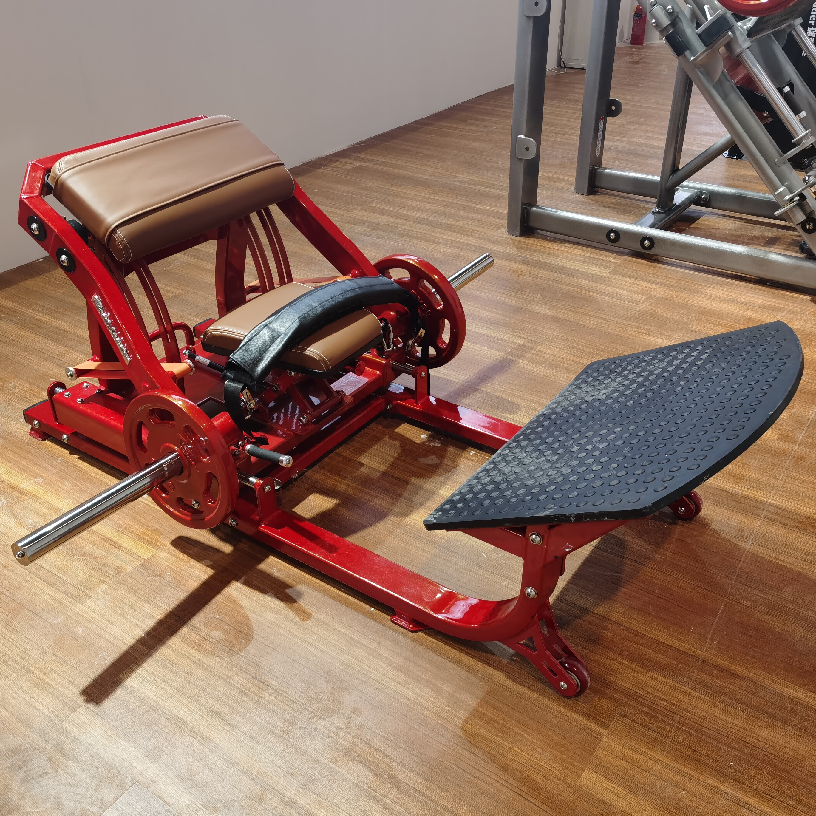 Высококачественный тренажер для бодибилдинга, тренажер для бедер, склеивающий тренажер, коммерческое оборудование для тренажерного зала и фитнеса