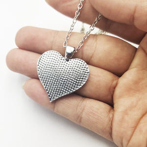 Chaud nouveau cadeau de fiançailles à la mode fiancée coeur collier lien chaîne papa maman fille fils alliage pendentif bijoux pour les spéciaux - Product Image 6