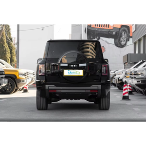 2025 Leopard 8 Hybrid Suv Luxury Full-wheel Drive 6/7 Seats Big Stock Car à vendre en Chine New Energy Vehicle - Product Image 6