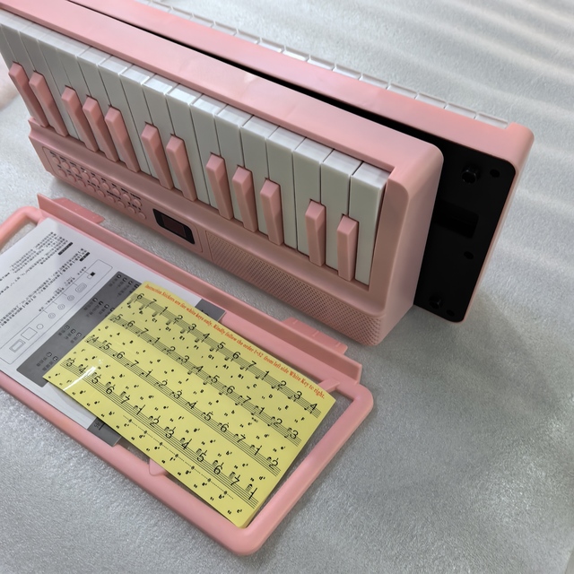 Wholesale Customizable 61 Key Foldable Portable Digital Piano Rechargeable Lightweight Semi Weighted Plastic Keyboard 128 Tones