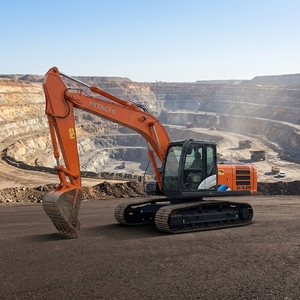 รถขุดมือสอง Hitachi ZX210LC6 รุ่นปี 2023 เครื่องจักรไฮดรอลิกขนาดกลางที่ทนทาน พร้อมเครื่องยนต์ 122 กิโลวัตต์ บุ้งกี๋ขนาด 0.8 เมตร ระบบ PLC และมอเตอร์ - Product Image 1