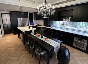 Juegos de Muebles de Cocina con Acabado Elegante, Almacenamiento Ajustable y Construcción Duradera para un Uso Prolongado - Product Image 2